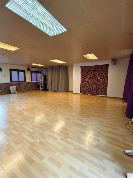 Yoga Conectivo