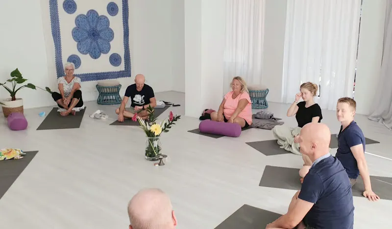 Calma Studios - Centro de yoga en Las Palmas de Gran Canaria - foto 2