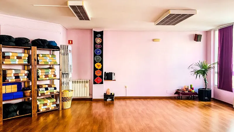 Surya Centro - Centro de yoga en Ponferrada - foto 2