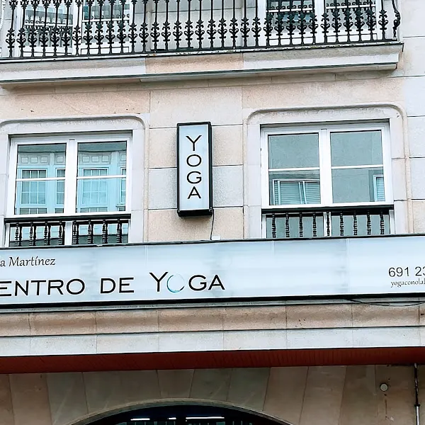 Yoga con Olalla - Centro de yoga en Foz - foto 2
