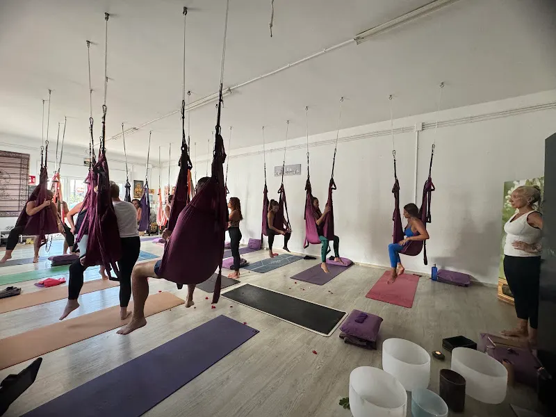 Yoga Estepona - Centro de yoga en Estepona - foto 3