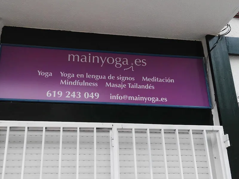 Yoga Pozuelo. Mainyoga.es