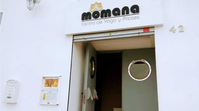 MOMANA Centro de Yoga y Pilates - Centro de yoga en Rincón de la Victoria - foto 2