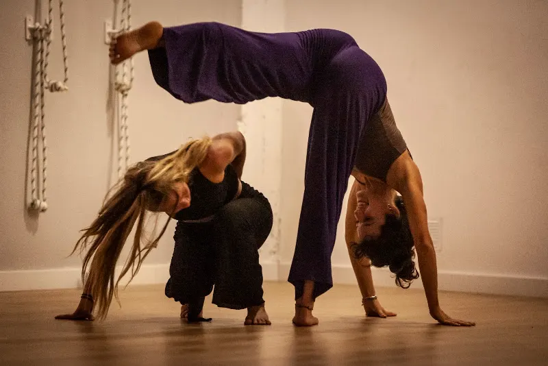 El Taller. Centro de yoga y movimiento (yoga Iyengar) - Centro de yoga en Málaga - foto 2