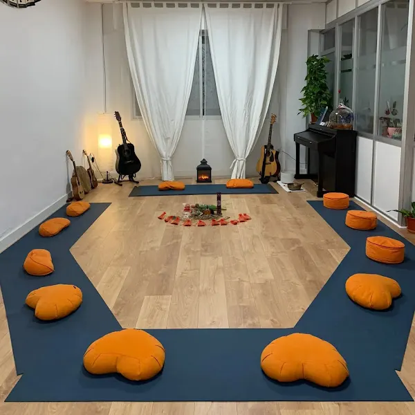 BENIEL YOGA ESTUDIO - Beniel