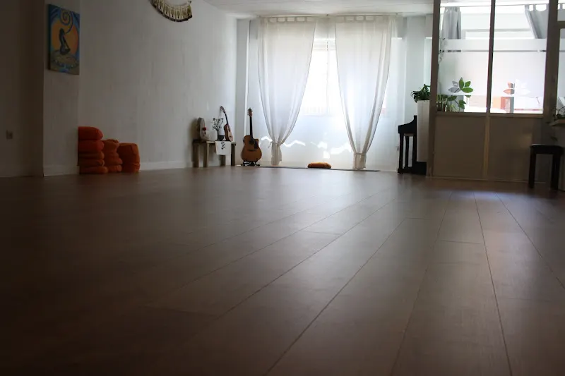 BENIEL YOGA ESTUDIO - Centro de yoga en Beniel - foto 2
