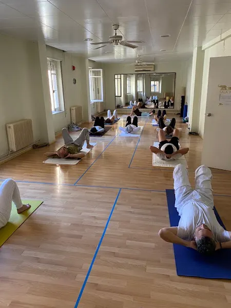 Yoga Solar - Centro de yoga en Murcia - foto 2