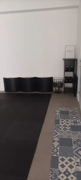 Maos Terapias y movimiento - Centro de pilates en Marín - foto 2