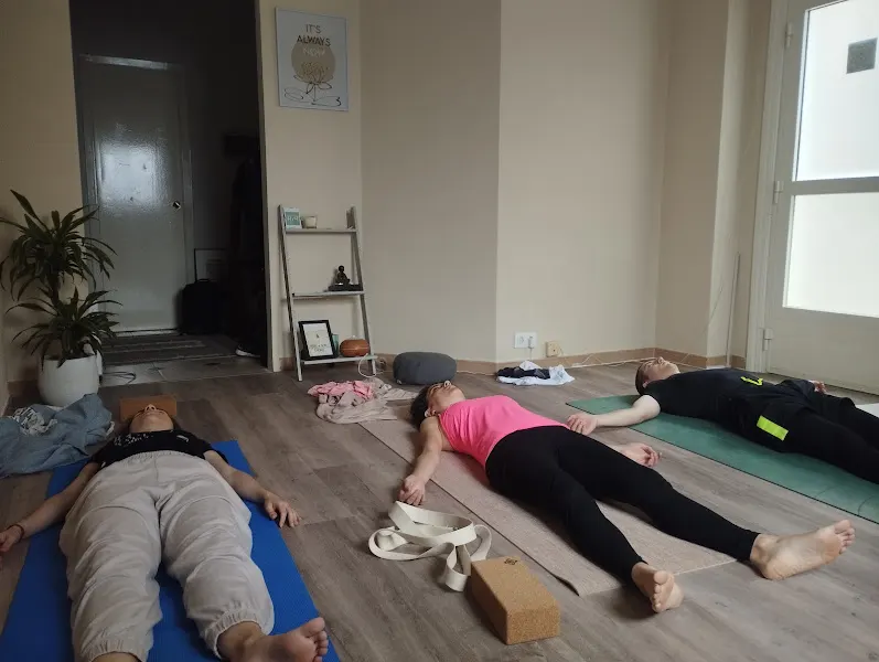 La Luz del Día Yoga