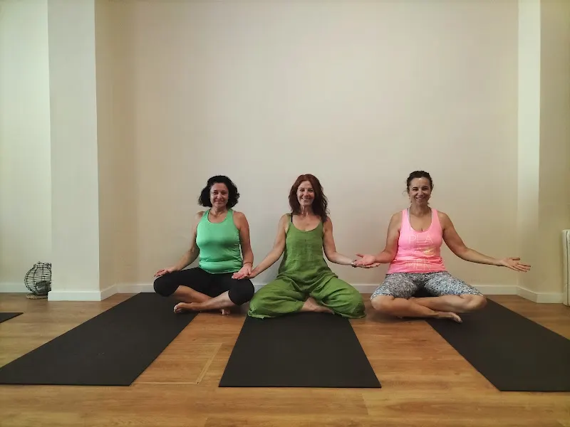 Sundari Yoga - Centro de yoga en Morón de la Frontera - foto 2