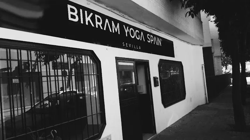 Bikram Yoga Spain Sevilla - Centro de yoga en Sevilla - foto 2
