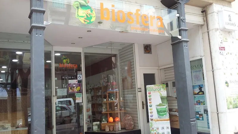 Biosfera EcoCenter - Tienda de alimentos orgánicos en Tortosa - foto 2