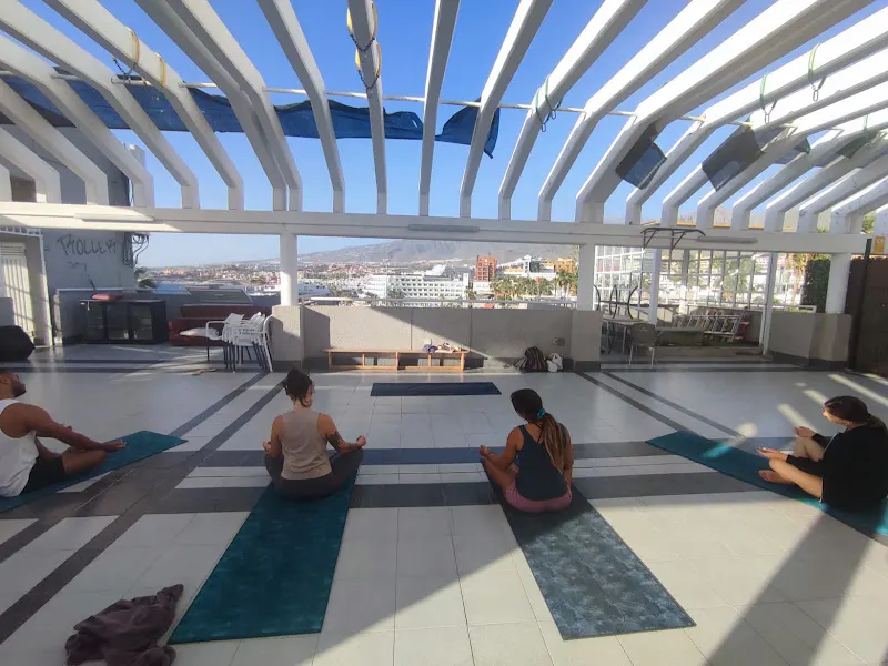 yoga auramintaka - Centro de yoga en Adeje - foto 2