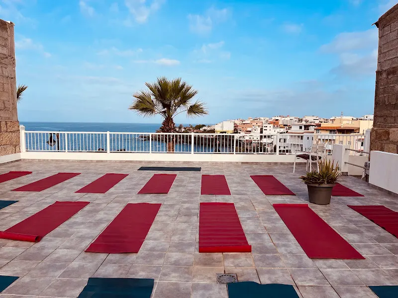 Evelina Yoga - Centro de yoga en Guia de Isora - foto 2