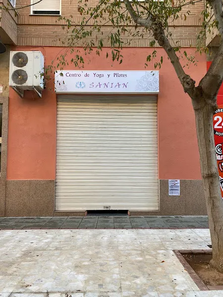 SANIAN - Centro de yoga en Xirivella - foto 2