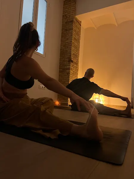prosto yoga and meditation studio - Centro de yoga en Valencia - foto 2