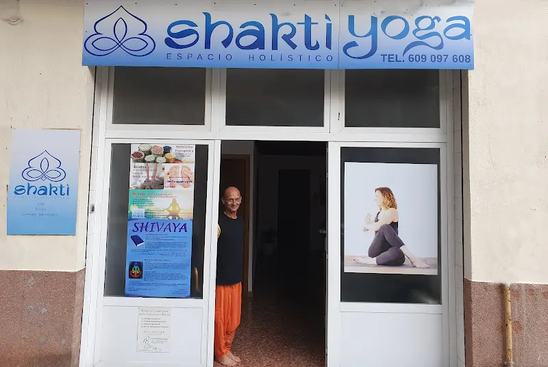 Shakti Yoga Valencia - La Medicina del Alma - Centro de yoga en Valencia - foto 2