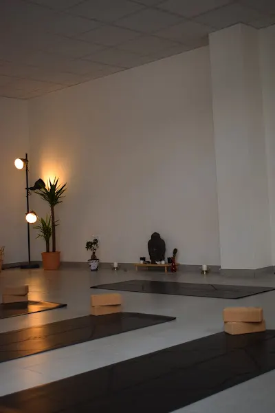 The Yoga Room - Centro de yoga en Valencia - foto 2