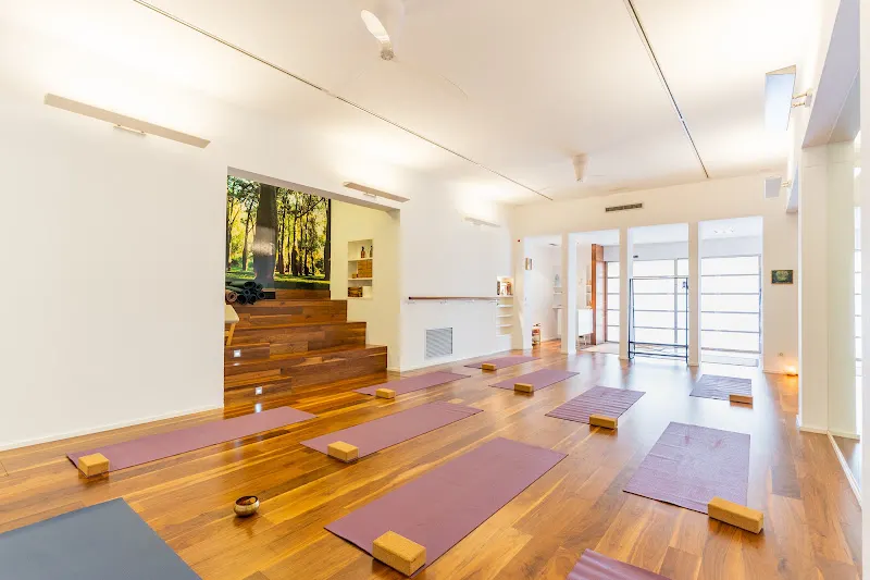 Yoga en Lastrellas