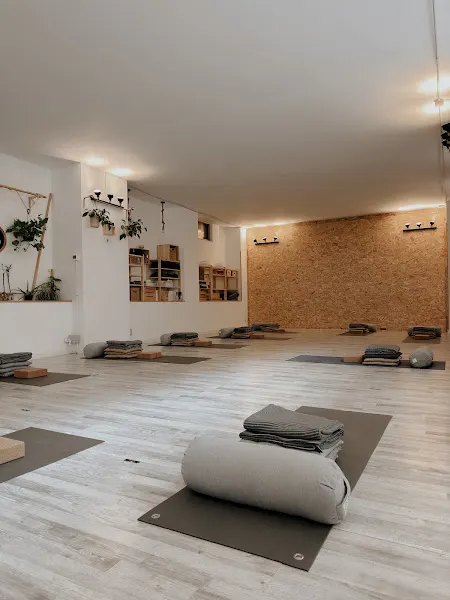 Yoga Naué - Valladolid