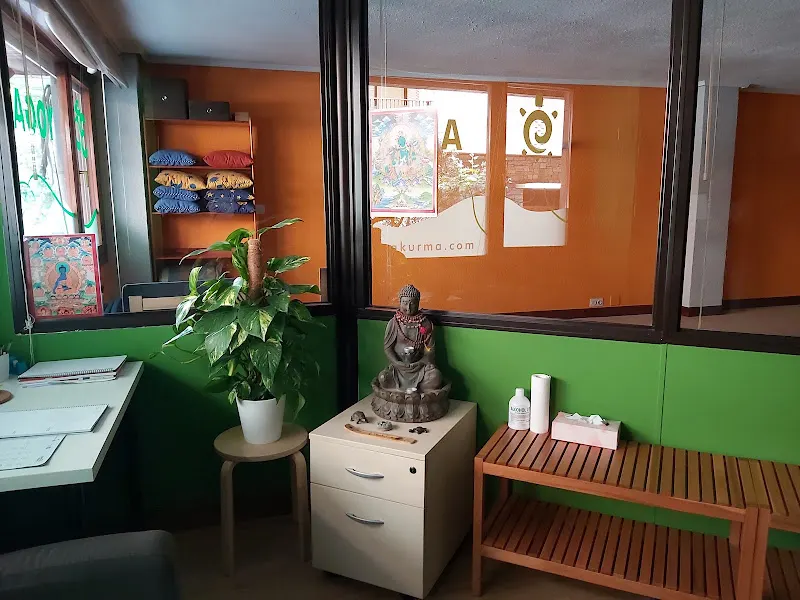 Centro de YOGA KURMA