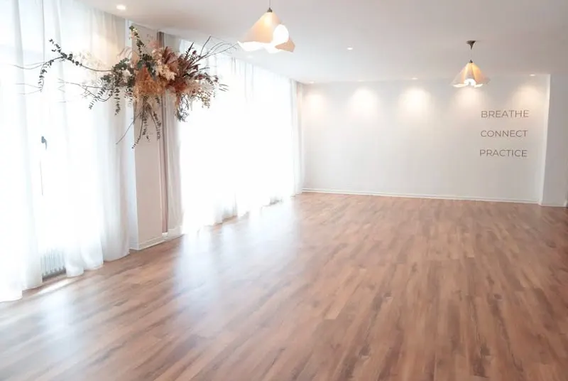 108 Yoga Studio - Centro de yoga en Bilbao - foto 2