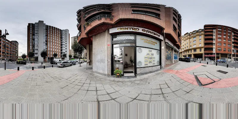 MASAJE Y TERAPIAS HOLISTICAS EN DEUSTO, CENTRO GANESHA - Osteópata en Bilbao - foto 2