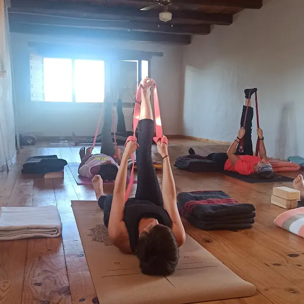 Yoga Mujeres Reales - Teruel