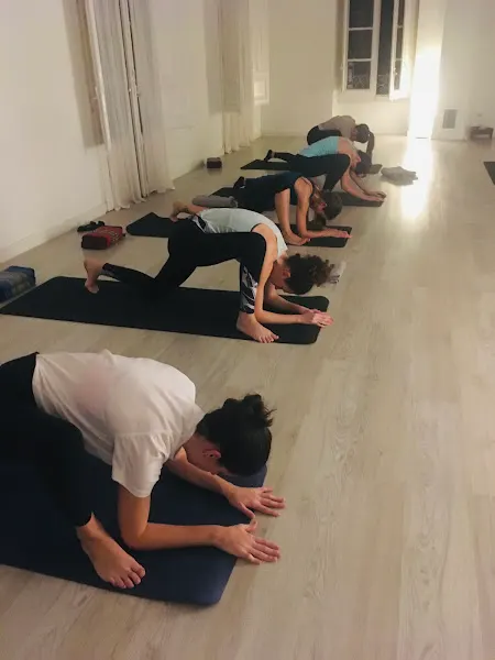 Play Yoga