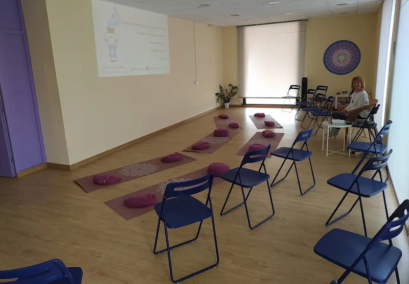 Centro Brilla Agalma - Centro de yoga en Blanes - foto 2