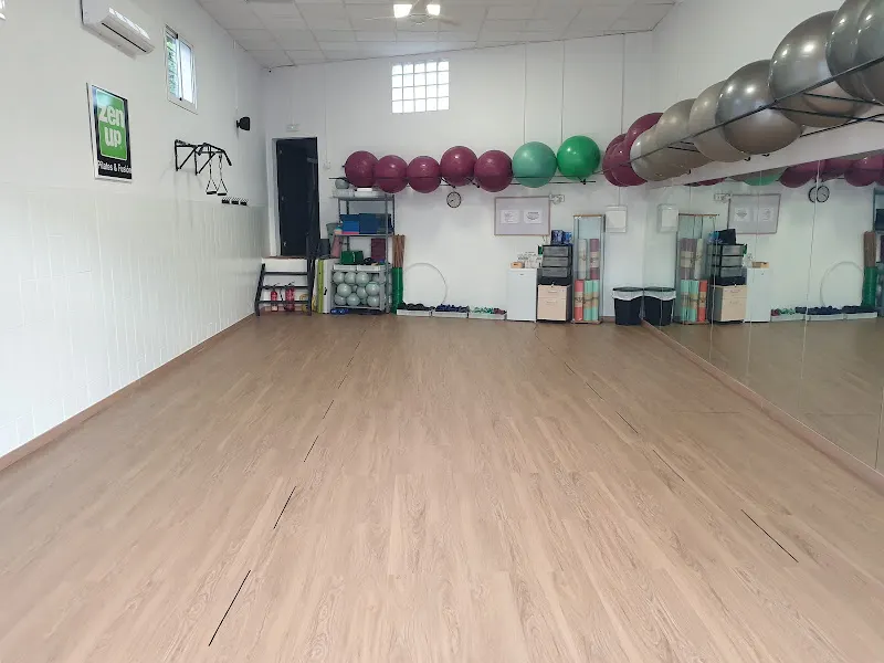 ZEN UP ( Pilates & Fusión )