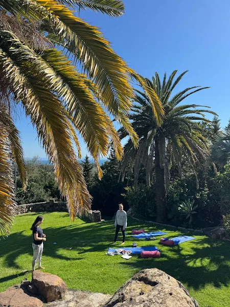 Yoga-Sunshine Mona Abter - Centro de retiro de yoga en Tarifa - foto 2
