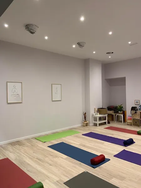 Reka Yoga Centro Integral - Centro de yoga en Tres Cantos - foto 2